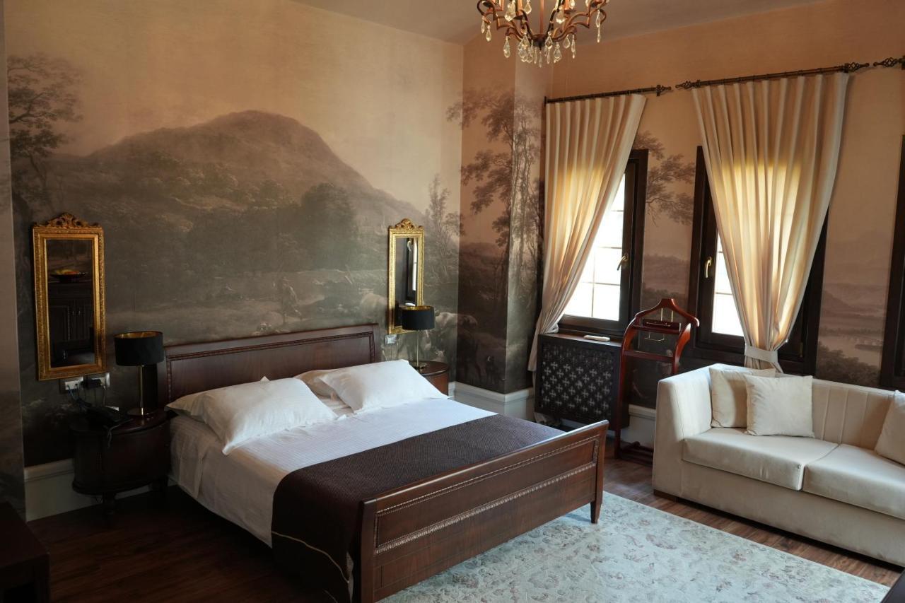 Hotel Boutique Vila 8 Durrës 外观 照片